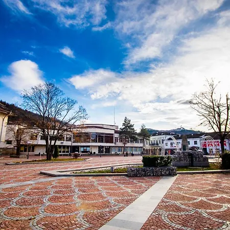 Old Square Apartment Lovech
