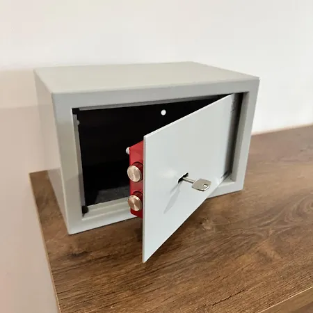 Old Square Apartman *