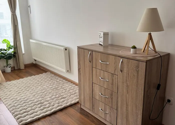 Old Square Apartment *