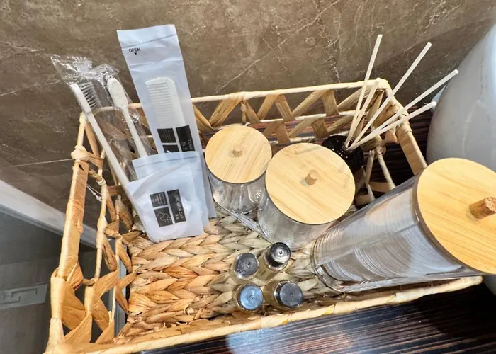 Old Square Apartment *